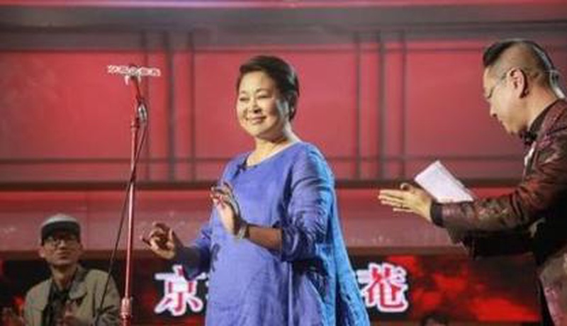 李雪琴